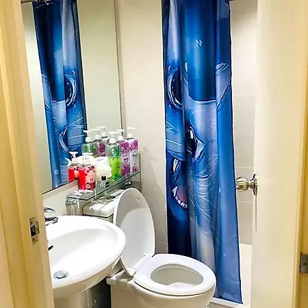 Jn Staycation Urban Azure