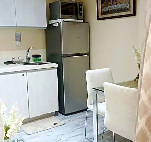 Отель Jn Staycation Urban Azure 5*