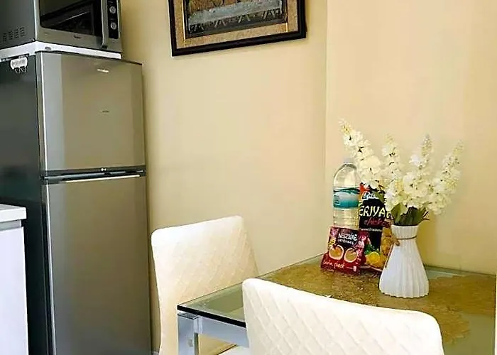 Jn Staycation Urban Azure 5*