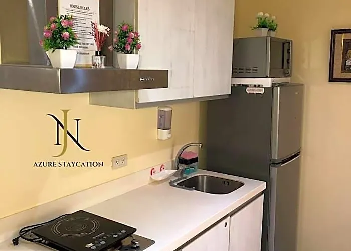 Jn Staycation Urban Azure 5* Манила
